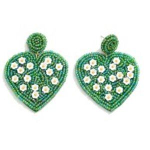 NWT Beaded hearts with white daisy/yellow center